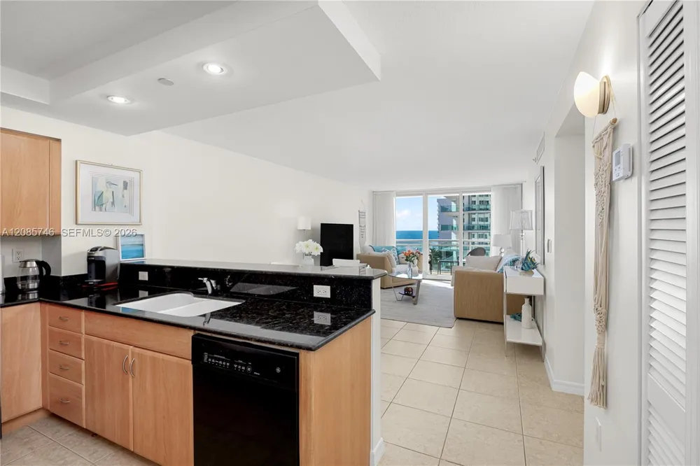 6917 Collins Ave #1203 Miami Beach, FL 33141