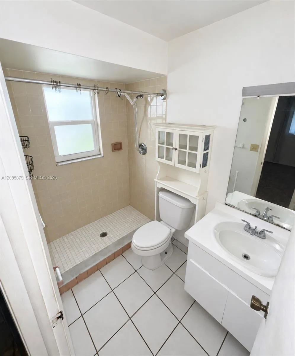 1328 SE 15th Pl. Cape Coral, FL 33990