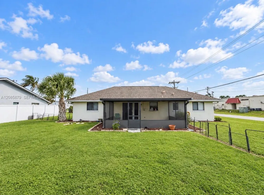 1328 SE 15th Pl. Cape Coral, FL 33990