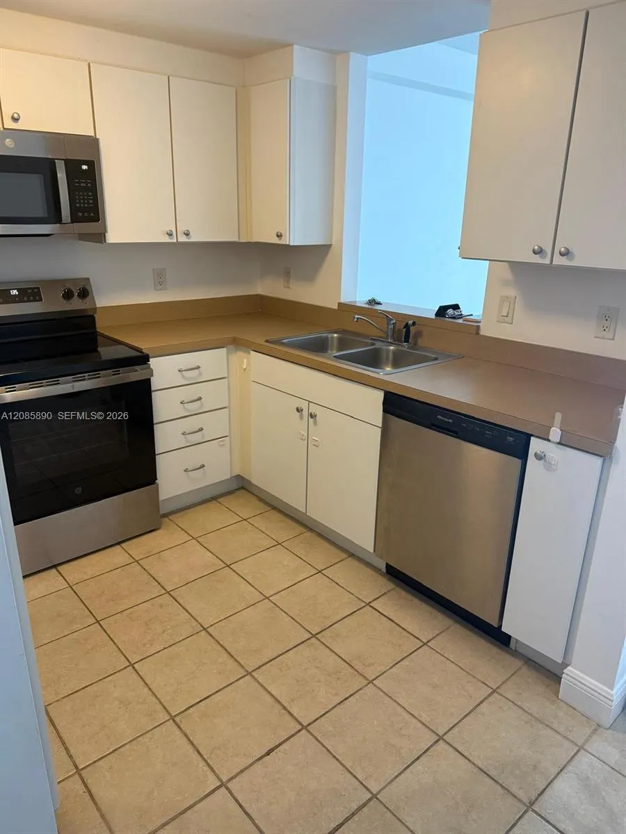 1250 S Miami Ave #1412 Miami, FL 33130