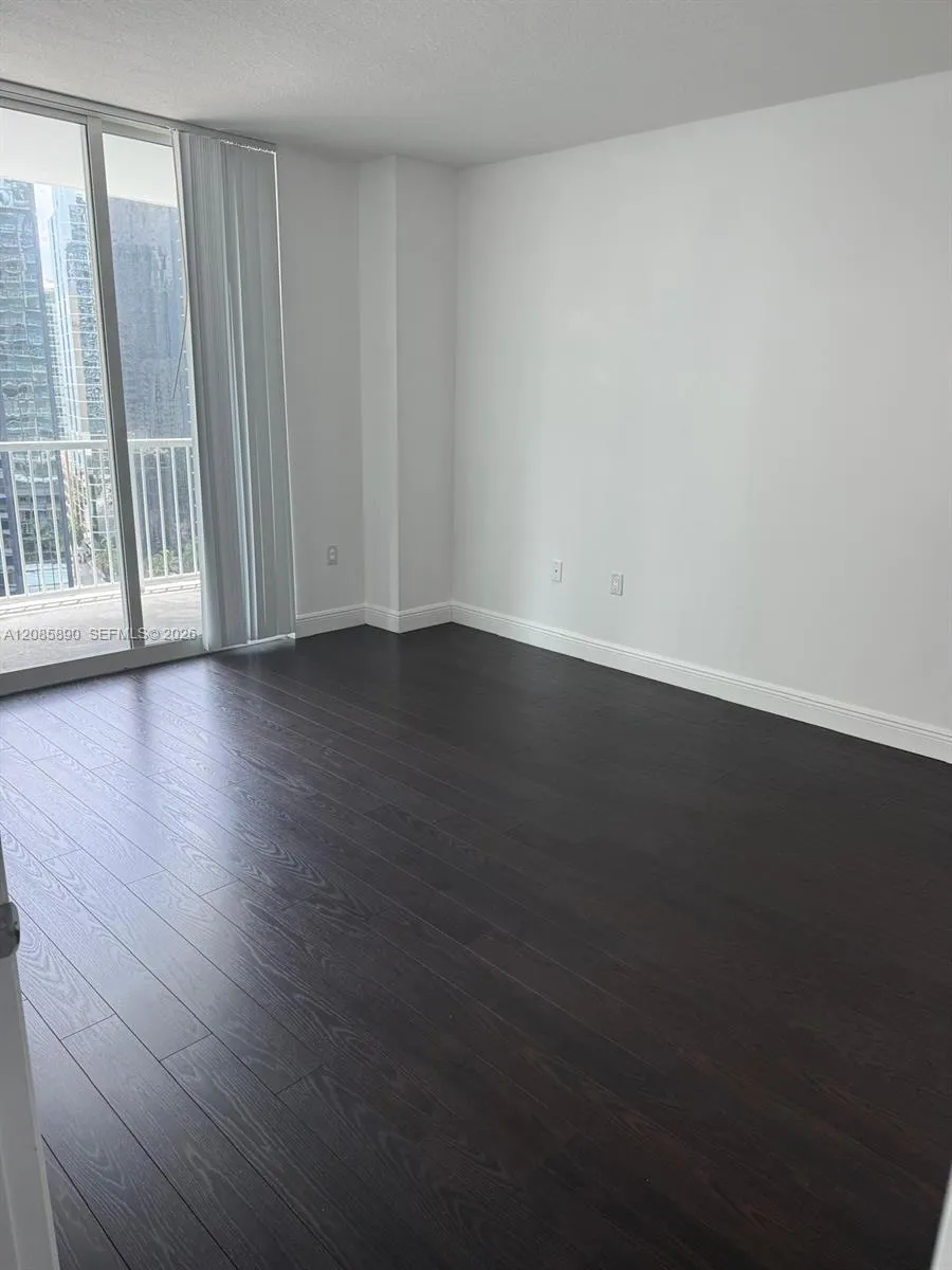 1250 S Miami Ave #1412 Miami, FL 33130