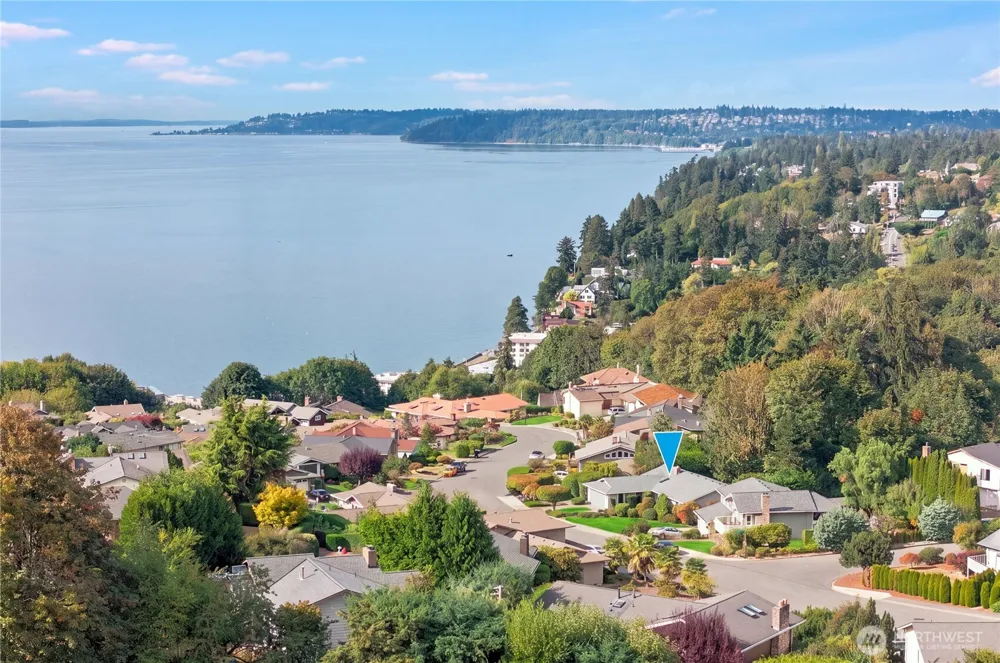 28650 11th Avenue S Federal Way, WA 98003