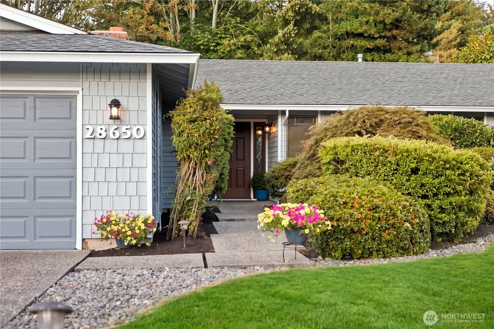 28650 11th Avenue S Federal Way, WA 98003