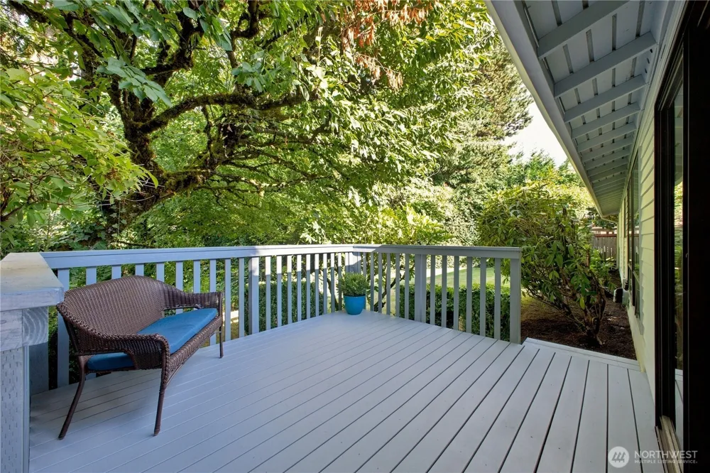 28650 11th Avenue S Federal Way, WA 98003