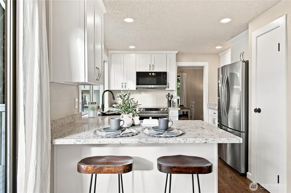 28650 11th Avenue S Federal Way, WA 98003