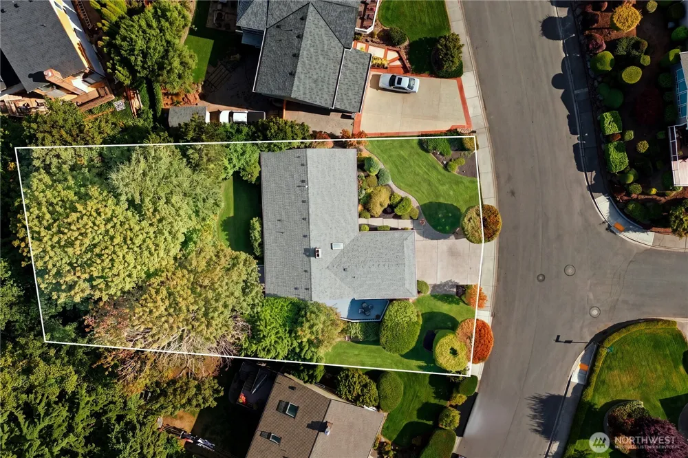 28650 11th Avenue S Federal Way, WA 98003