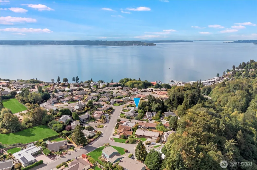 28650 11th Avenue S Federal Way, WA 98003