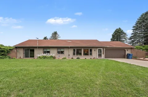 2541 Struthers Road