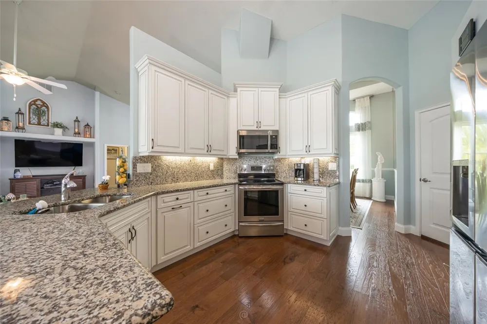 41 LUDLOW LANE W Palm Coast, FL 32137