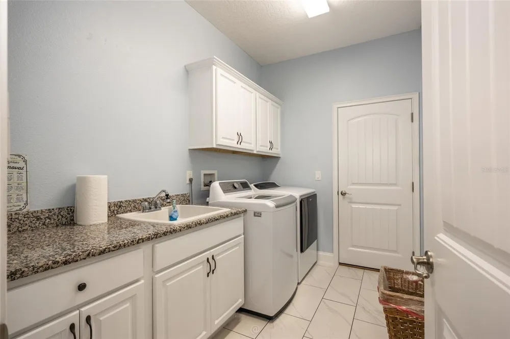 41 LUDLOW LANE W Palm Coast, FL 32137