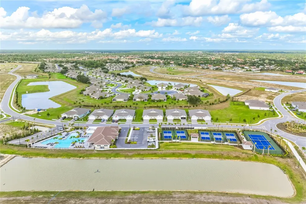 4655 SCHUBERT TRAIL North Port, FL 34287