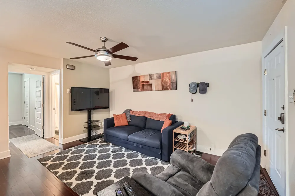 3815 Guadalupe Street #103 Austin, TX 78751