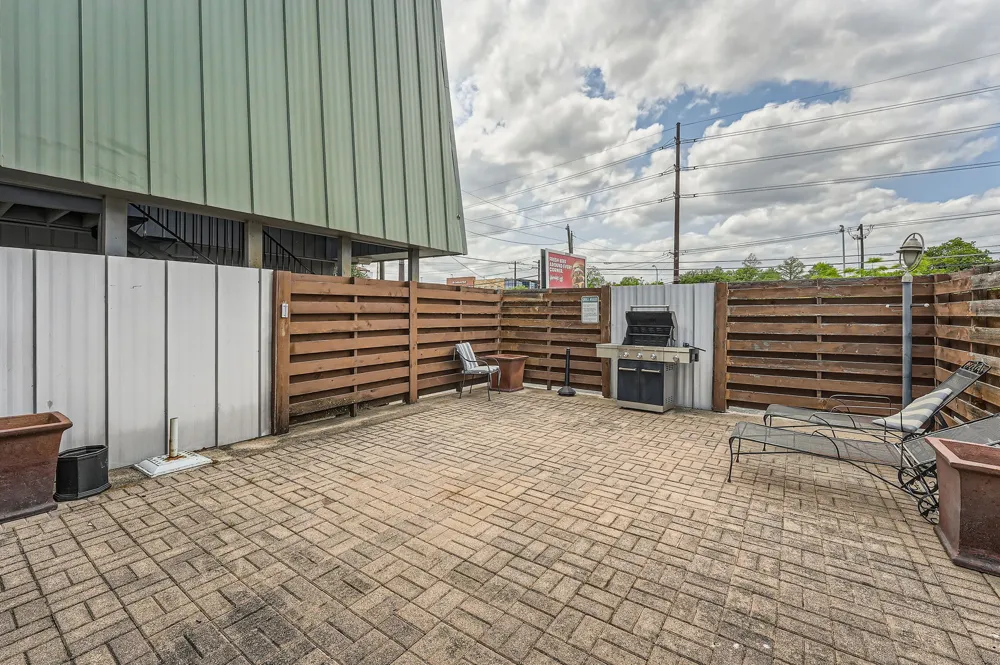 3815 Guadalupe Street #103 Austin, TX 78751