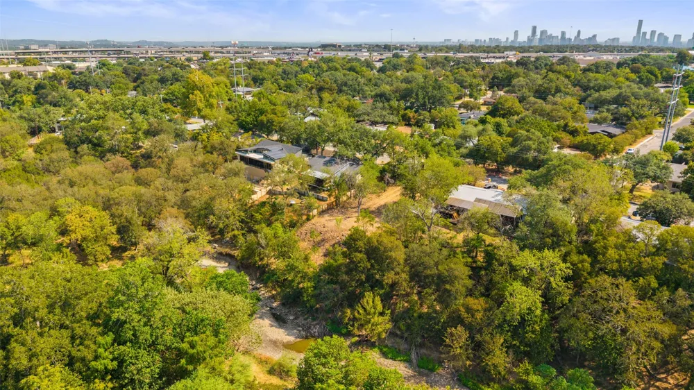 4706 Roundup Trail Austin, TX 78745