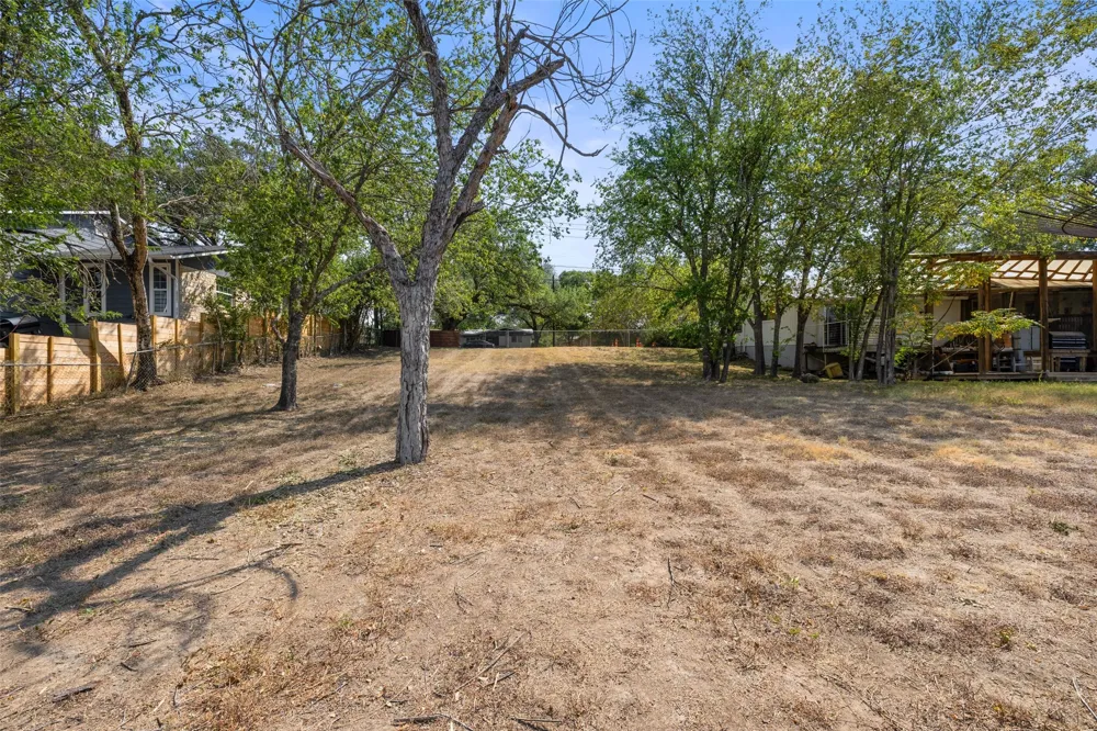 4706 Roundup Trail Austin, TX 78745
