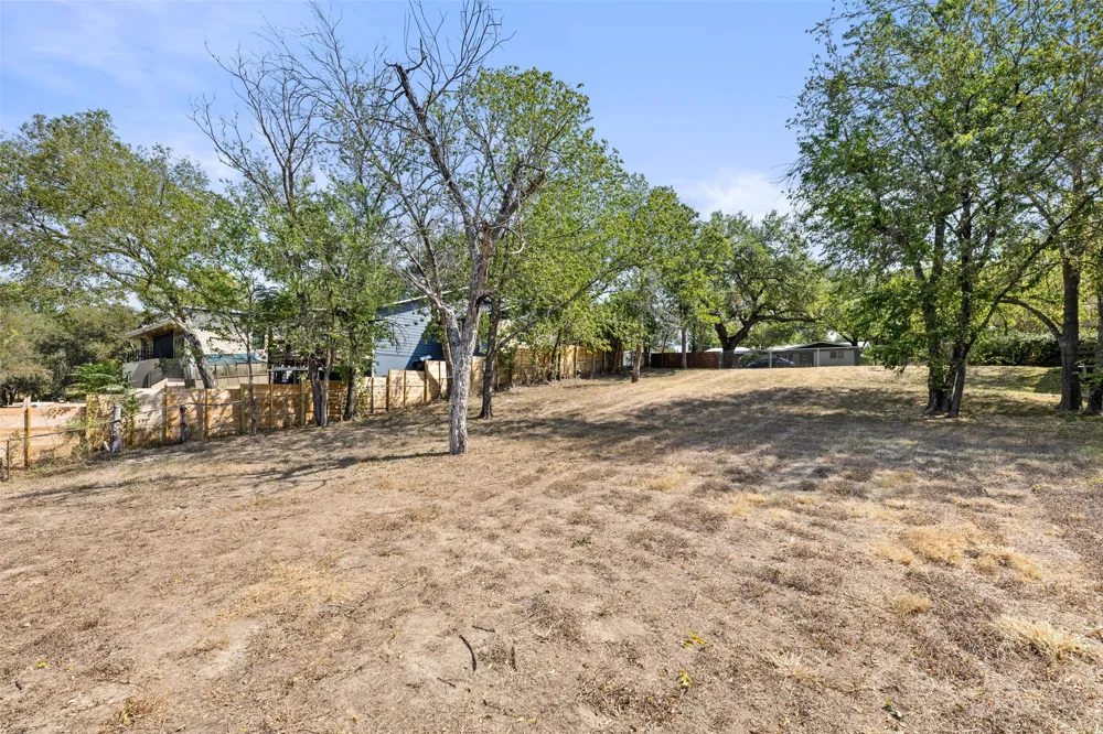 4706 Roundup Trail Austin, TX 78745