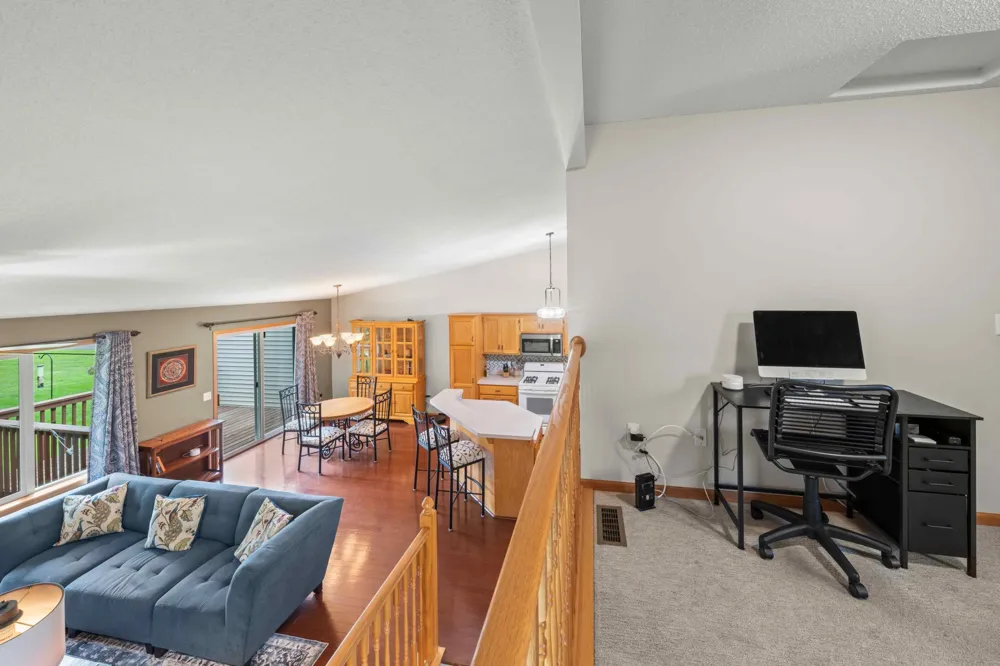 4919 132nd Way Hugo, MN 55038