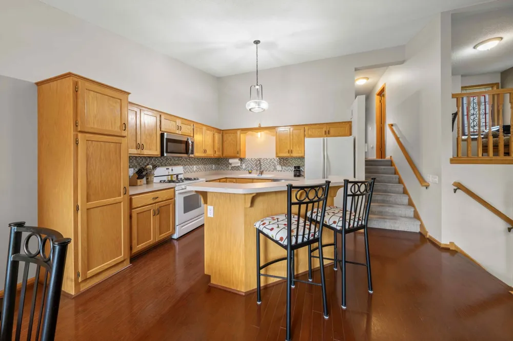 4919 132nd Way Hugo, MN 55038