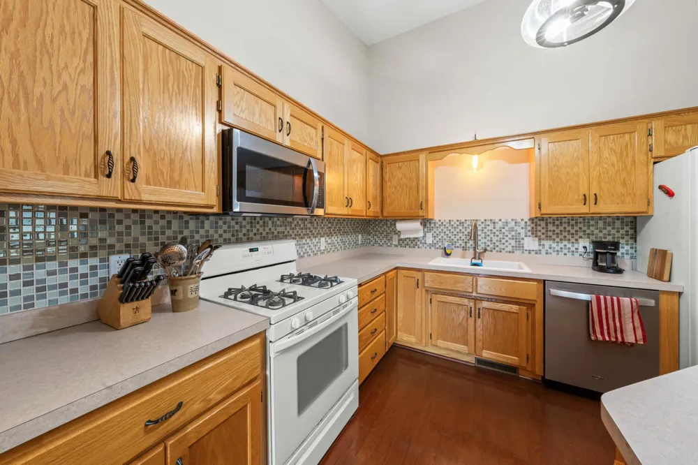 4919 132nd Way Hugo, MN 55038