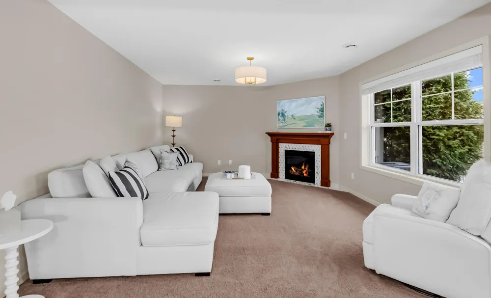 3976 Cedar Grove Lane Eagan, MN 55122
