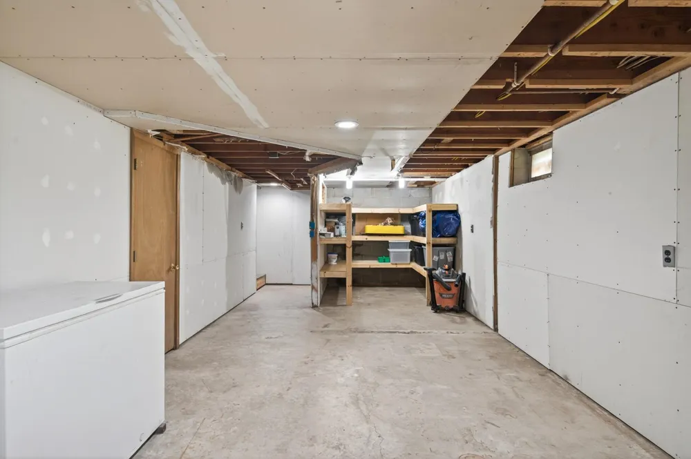 109 Lydia Road Jordan, MN 55352
