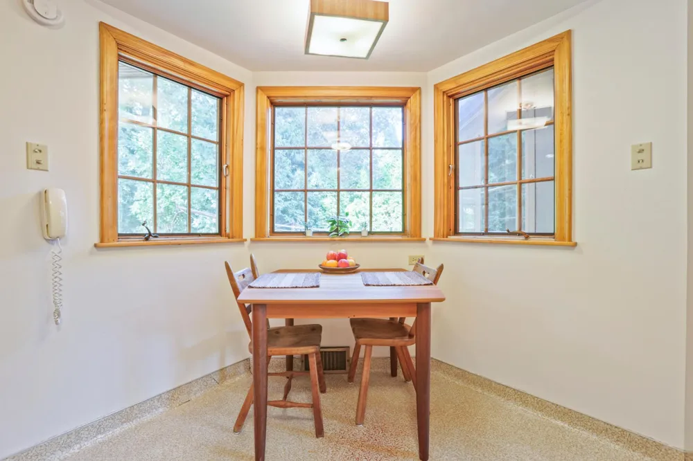 1393 Keston Street Saint Paul, MN 55108