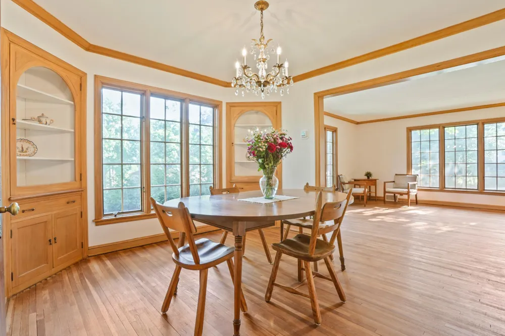 1393 Keston Street Saint Paul, MN 55108
