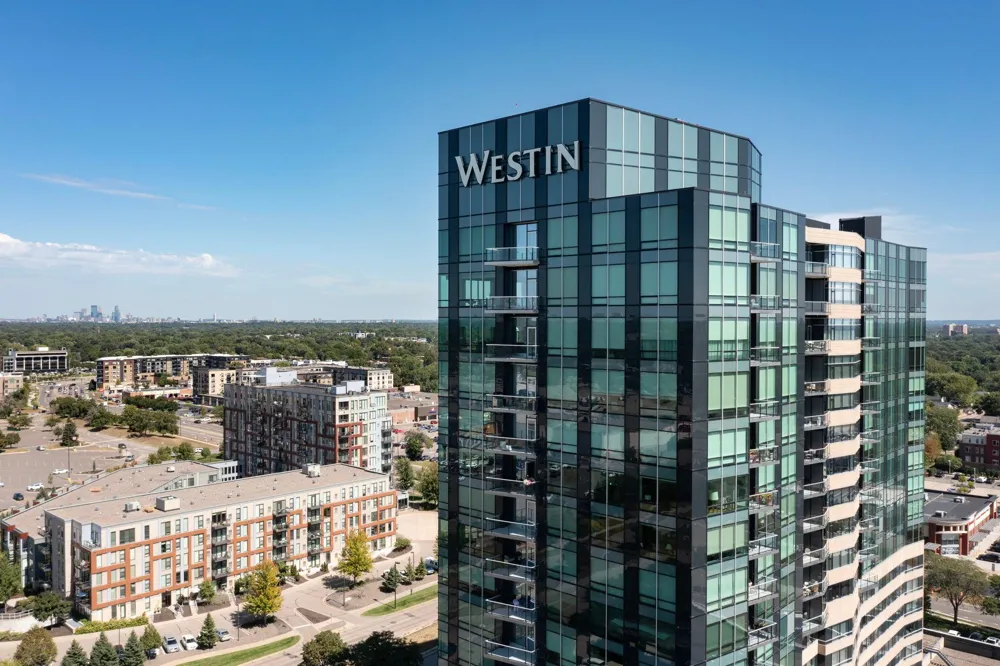 3209 Galleria #1302 Edina, MN 55435