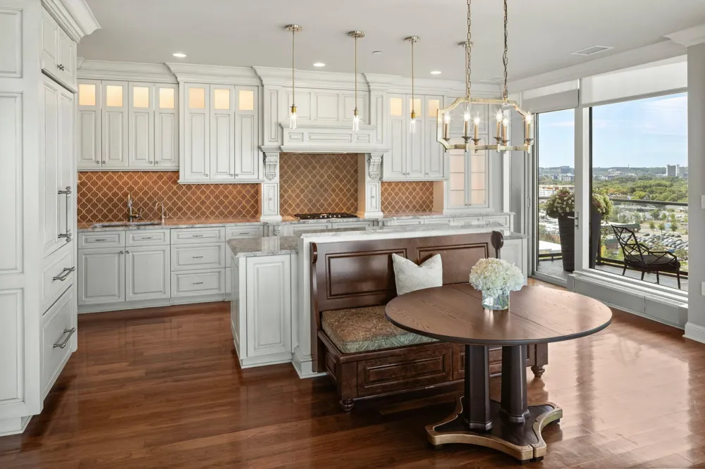 3209 Galleria #1302 Edina, MN 55435