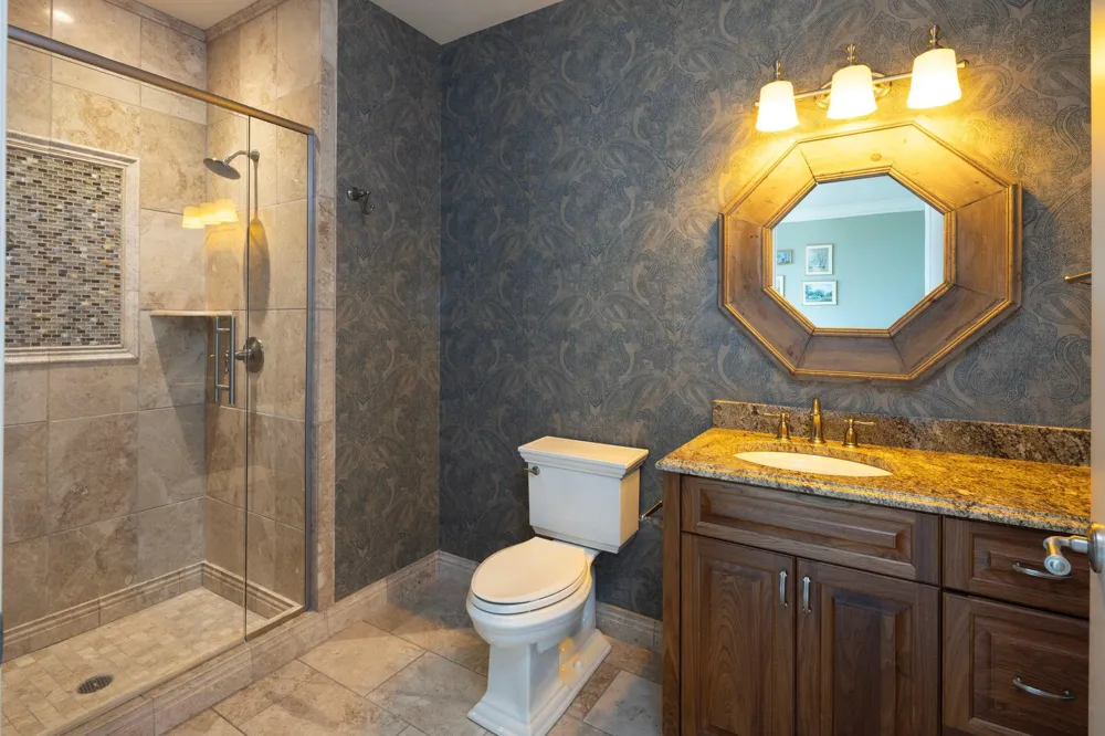 3209 Galleria #1302 Edina, MN 55435