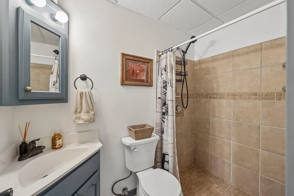 4128 New York Avenue Eagan, MN 55123