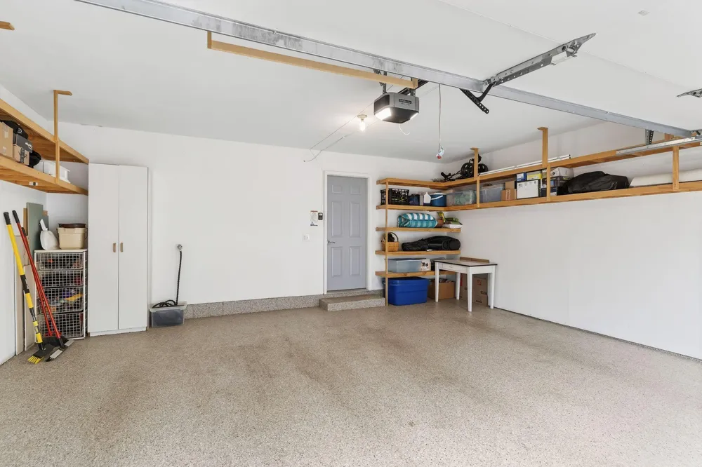 6304 Falcon Court Edina, MN 55436