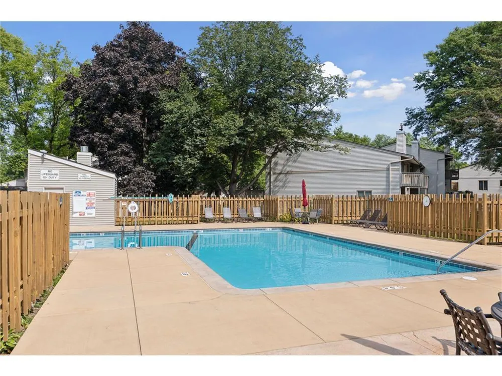6304 Falcon Court Edina, MN 55436