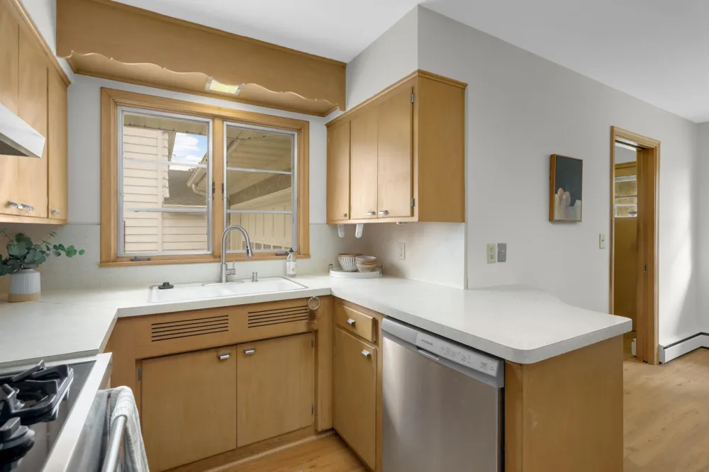 1009 Orange Avenue E Saint Paul, MN 55106