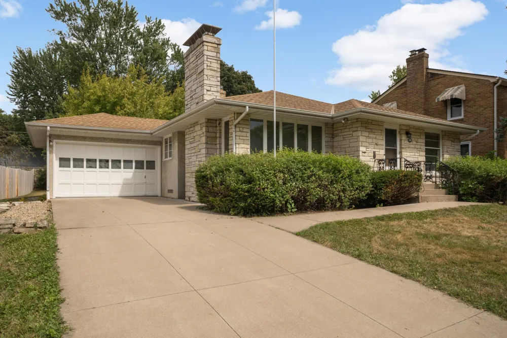 1009 Orange Avenue E Saint Paul, MN 55106