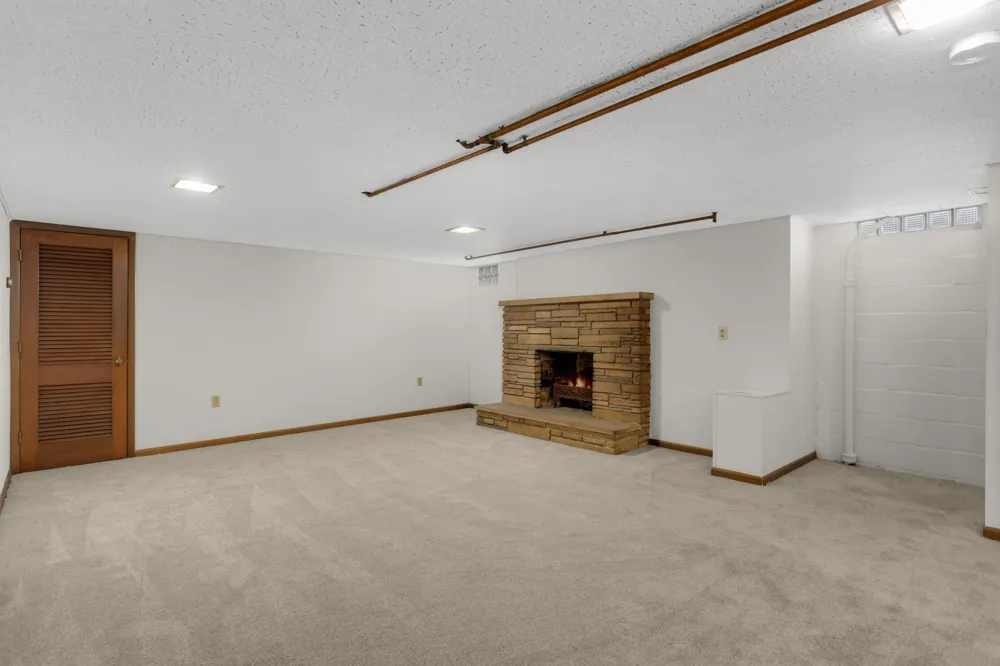 1009 Orange Avenue E Saint Paul, MN 55106