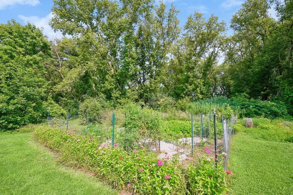 510 Jacob Street Hamburg, MN 55339