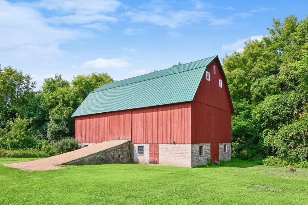 510 Jacob Street Hamburg, MN 55339