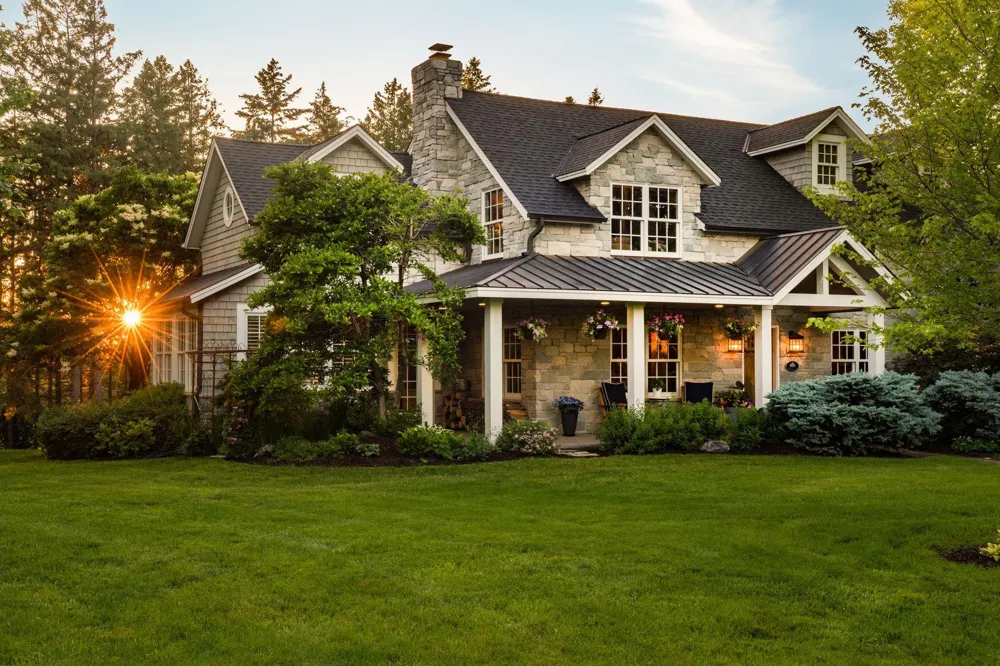 355 Stubbs Bay Road Orono, MN 55356