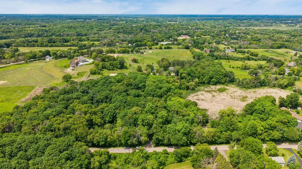 355 Stubbs Bay Road Orono, MN 55356