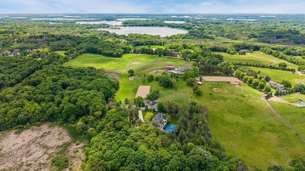 355 Stubbs Bay Road Orono, MN 55356