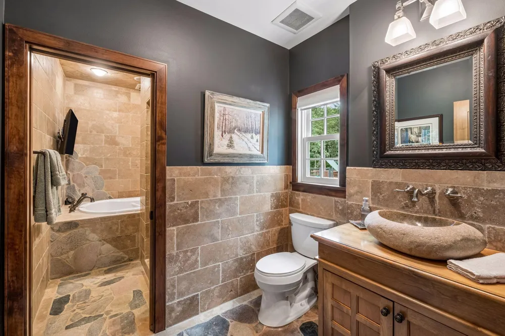 355 Stubbs Bay Road Orono, MN 55356