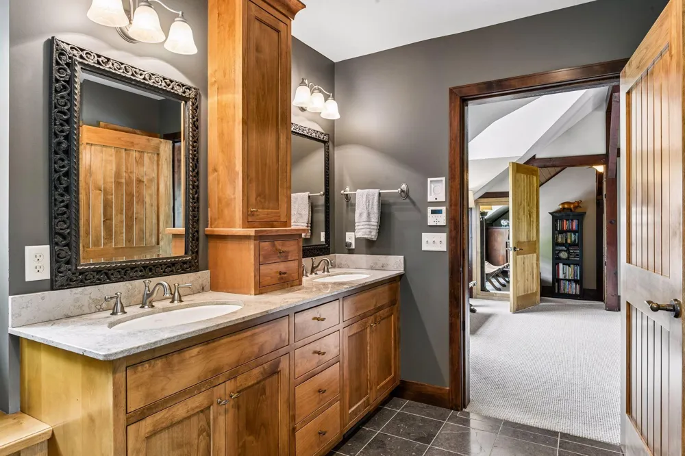 355 Stubbs Bay Road Orono, MN 55356