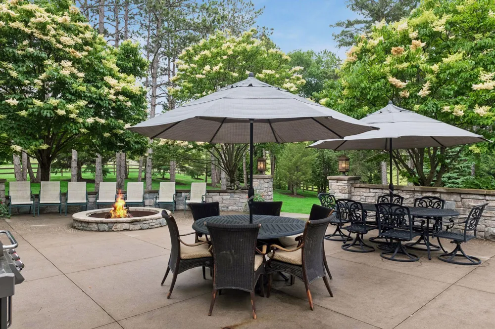 355 Stubbs Bay Road Orono, MN 55356