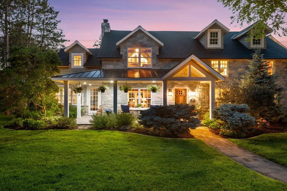 355 Stubbs Bay Road Orono, MN 55356
