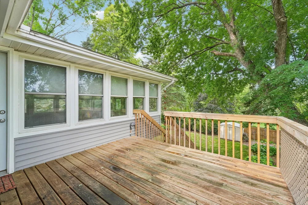 11110 19th Avenue S Burnsville, MN 55337