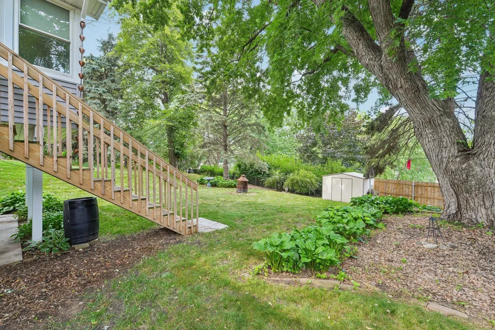 11110 19th Avenue S Burnsville, MN 55337