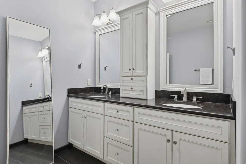 17435 Sanctuary Drive Minnetonka, MN 55391