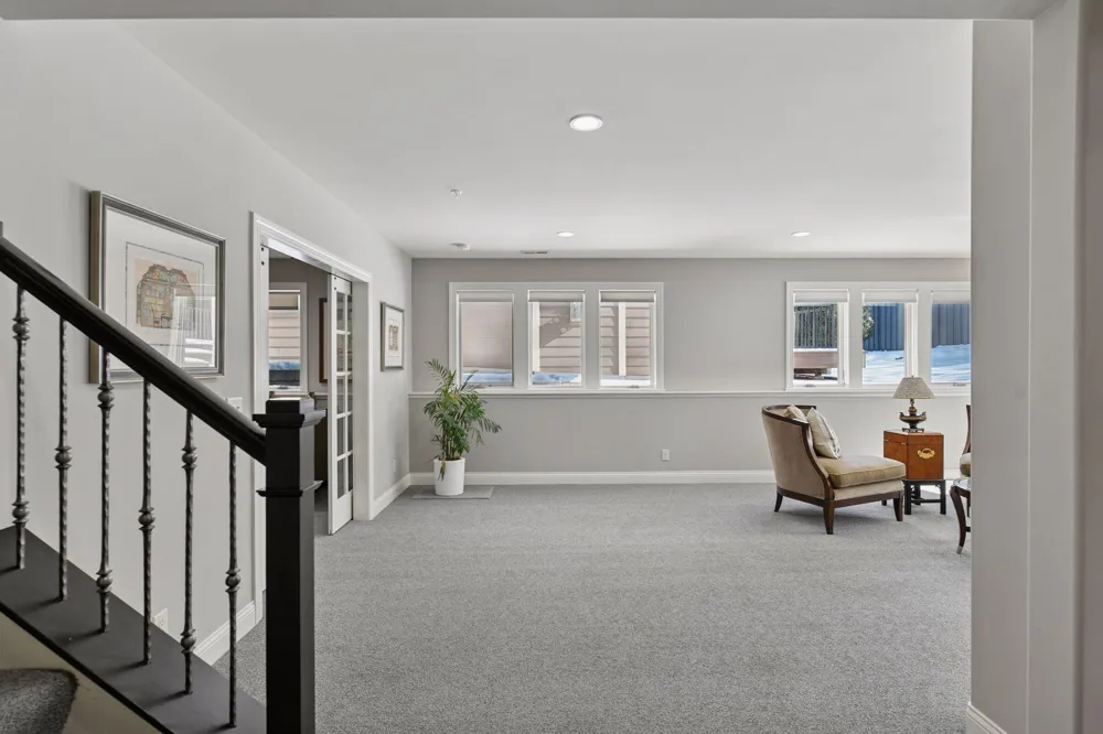 17435 Sanctuary Drive Minnetonka, MN 55391