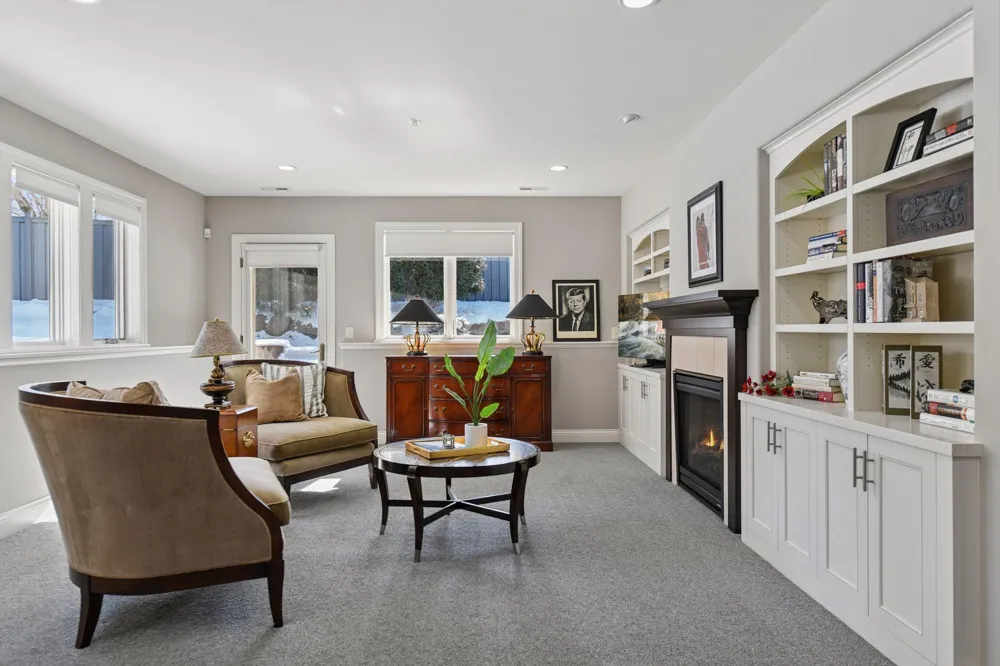 17435 Sanctuary Drive Minnetonka, MN 55391